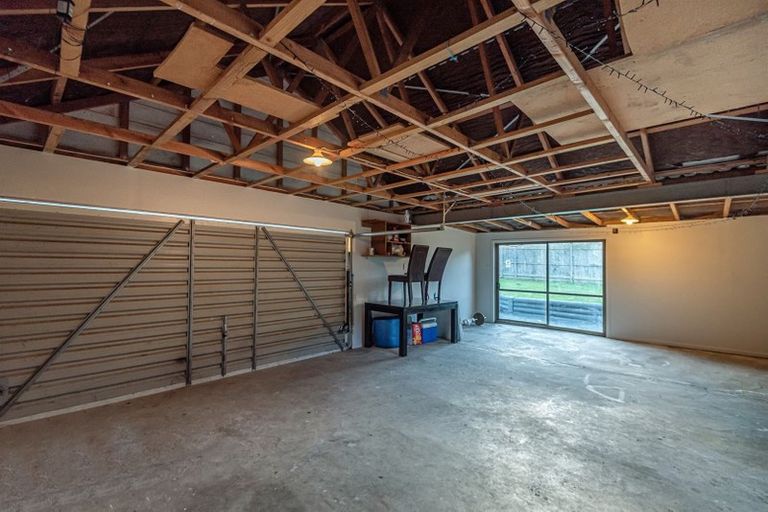 Photo of property in 62 Finlayson Avenue, Clendon Park, Auckland, 2103