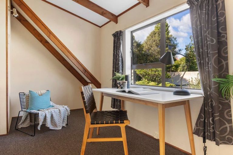 Photo of property in 76 Iles Road, Lynmore, Rotorua, 3010