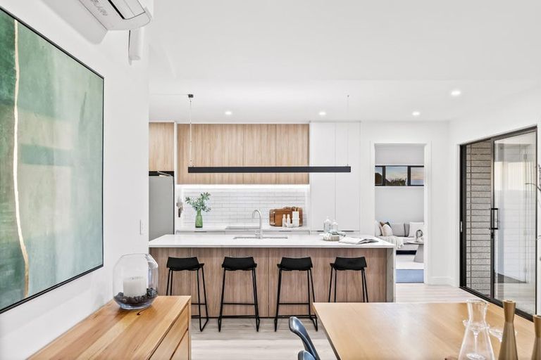 Photo of property in 23 Will Street, Huapai, Kumeu, 0810