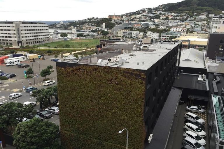 Photo of property in Piermont Apartments, 7i/82 Cable Street, Te Aro, Wellington, 6011