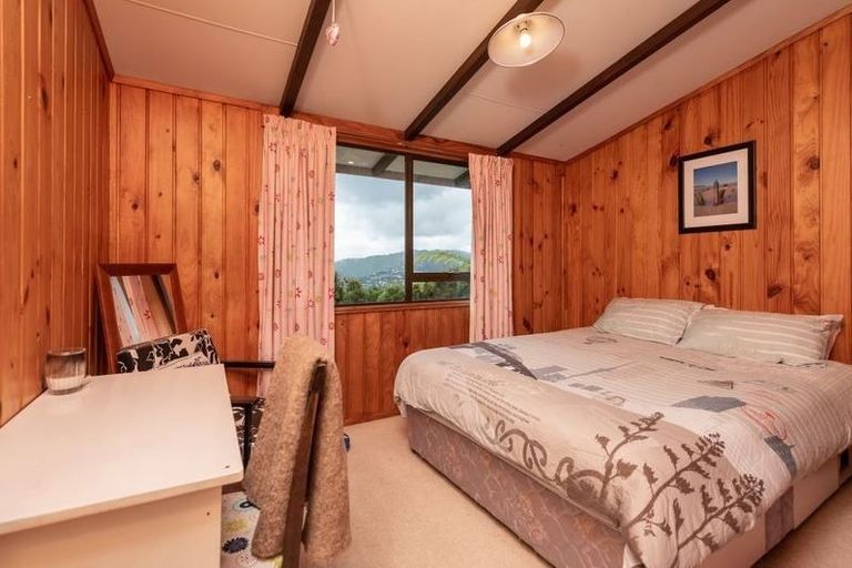 Photo of property in 69 Bedford Street, Northland, Wellington, 6012