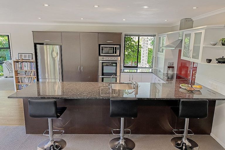 Photo of property in 71 Riddell Road, Kerikeri, 0230