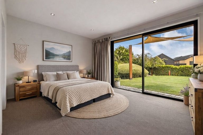 Photo of property in 5 Glengarry Court, Jacks Point, Queenstown, 9371