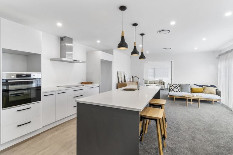 Photo of property in 41 Ken Douglas Drive, Aotea, Porirua, 5024