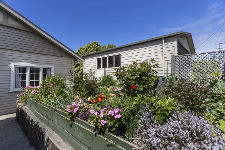 Photo of property in 19 Stour Street, Oamaru, 9400
