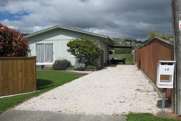 Photo of property in 2/10 Roto Street, Tahunanui, Nelson, 7011