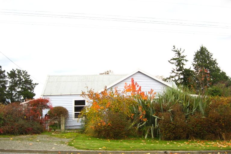 Photo of property in 5 Derby Street, Tapanui, 9522