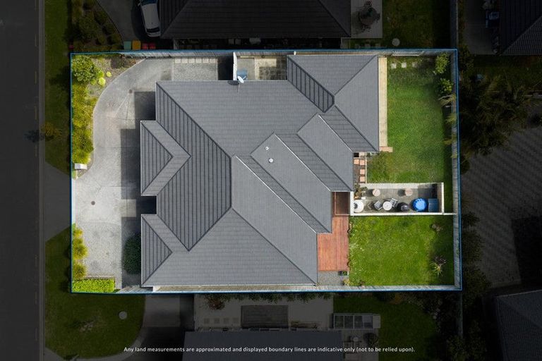 Photo of property in 13 Leebank Crescent, Riverhead, 0820