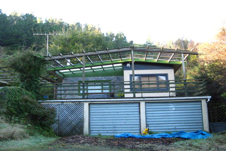 Photo of property in 10 White Road, Waitati, 9085