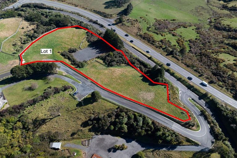 Photo of property in 4 Raikes Road, Kaitoke, Upper Hutt, 5018