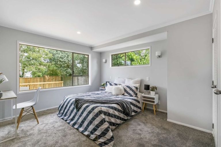 Photo of property in 2/42 Raleigh Road, Northcote, Auckland, 0627