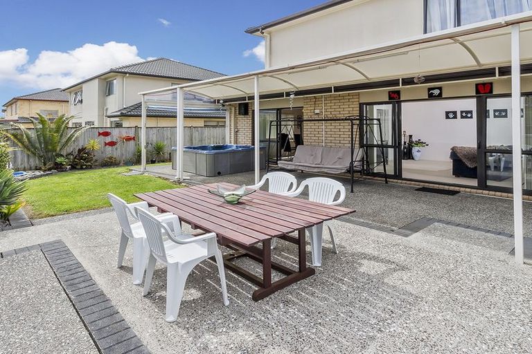 Photo of property in 89 Middlefield Drive, Flat Bush, Auckland, 2016