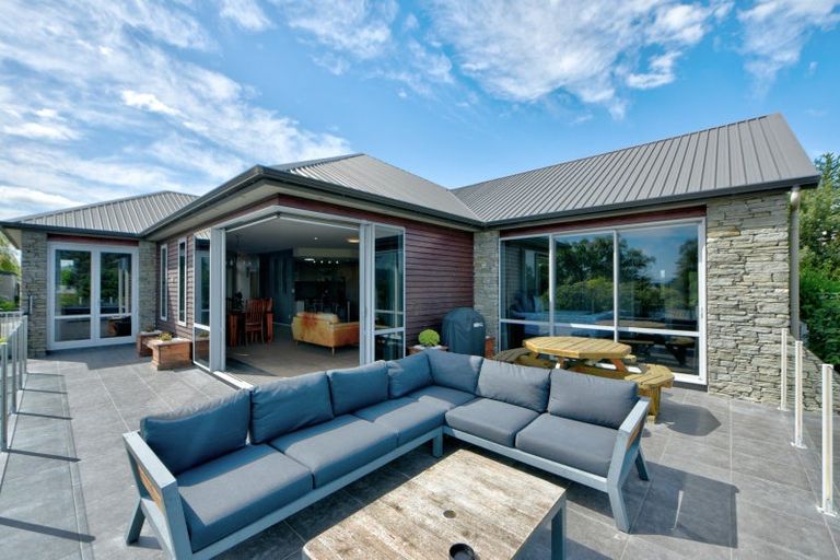 Photo of property in 41 Huron Street, East Gore, Gore, 9710