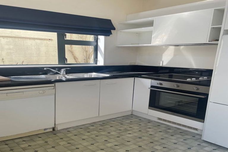 Photo of property in 144au3 Karori Road, Karori, Wellington, 6012