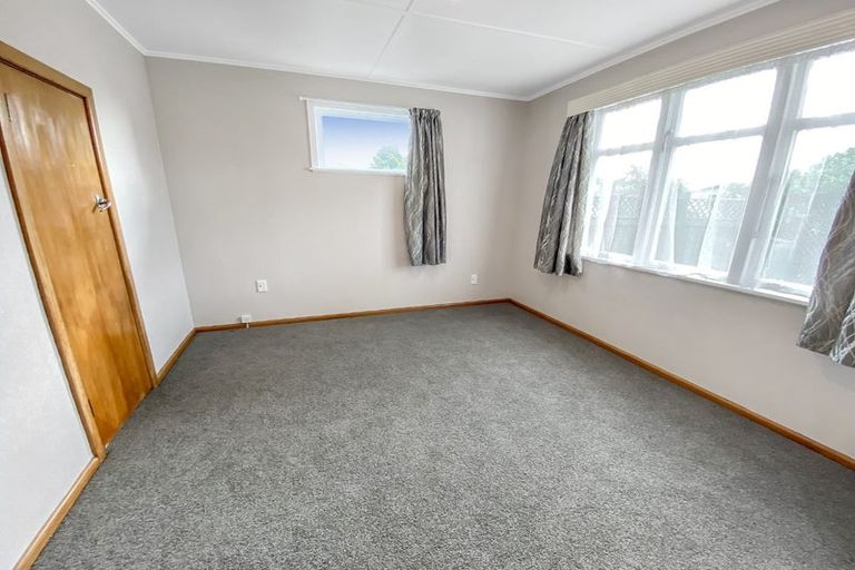 Photo of property in 16 Menin Road, Onekawa, Napier, 4110
