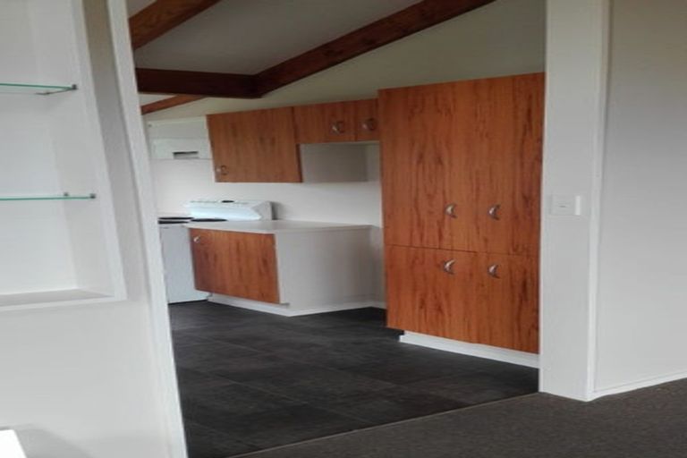 Photo of property in 69 Kotare Street, Waikanae, 5036