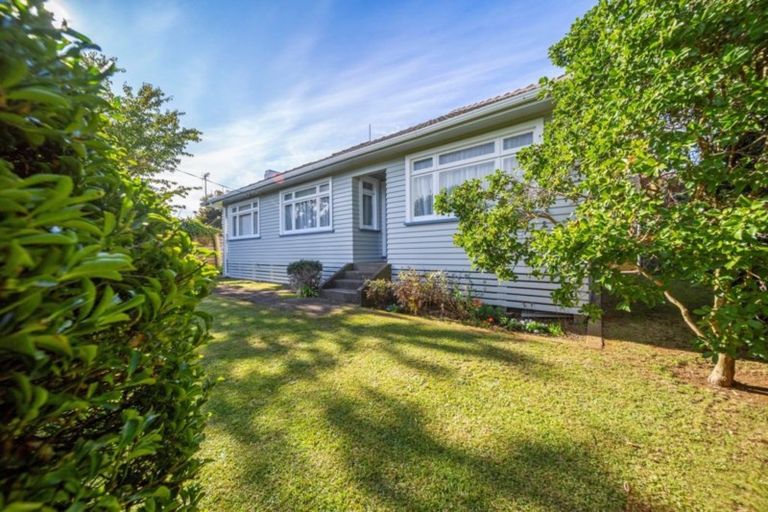 Photo of property in 1/16 Ridd Street, Lynmouth, New Plymouth, 4310