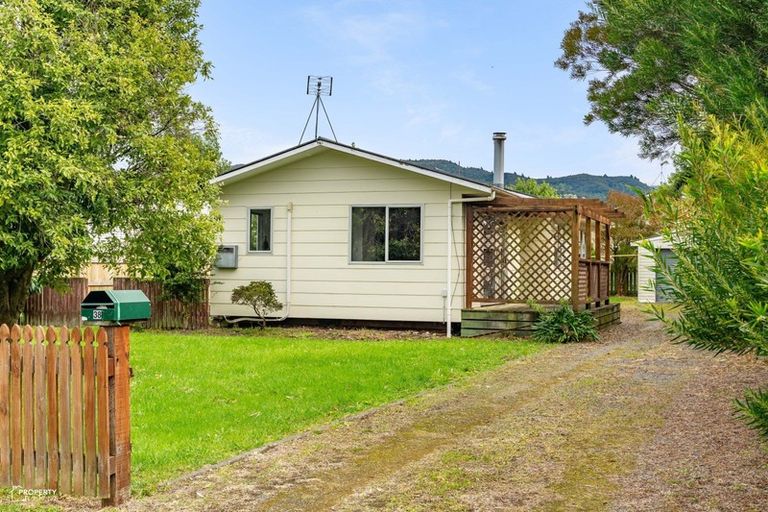 Photo of property in 38 Waite Street, Featherston, 5710