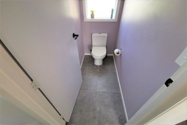 Photo of property in 42 Thyra Street, Dannevirke, 4930