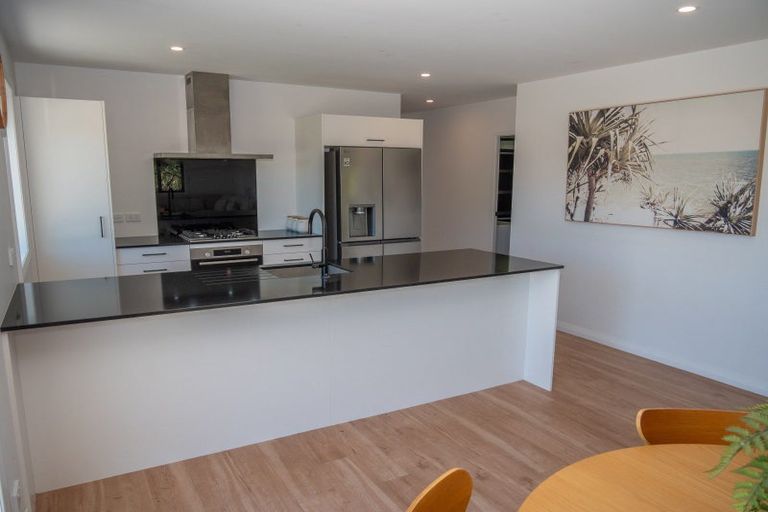 Photo of property in 9 Loke Crescent, Coopers Beach, 0420