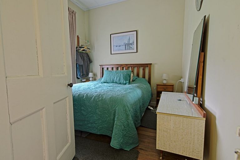 Photo of property in 6 Gladstone Street, Westport, 7825
