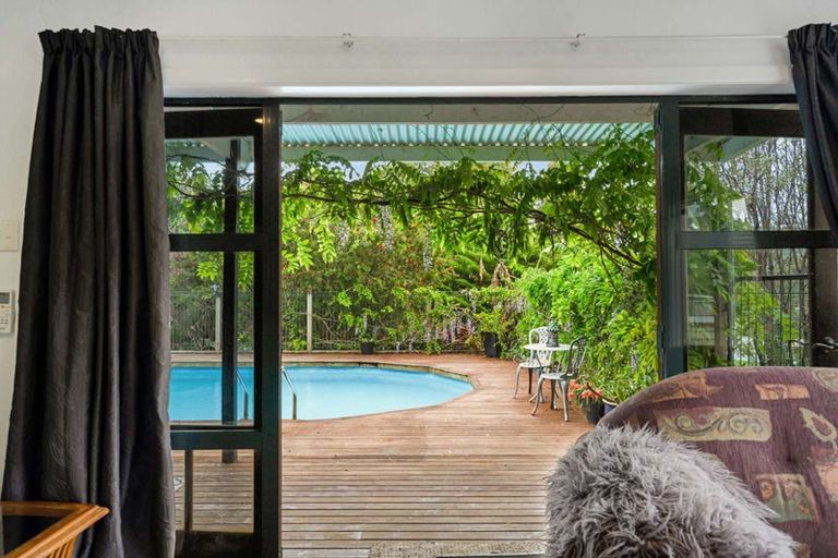 Photo of property in 124 Opouteke Road, Kaihu, 0379