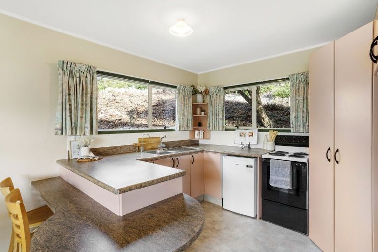 Photo of property in 930 Harington Point Road, Harington Point, Dunedin, 9077