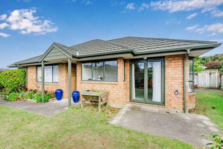 Photo of property in 37a Spackman Crescent, Paraparaumu, 5032