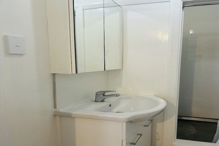 Photo of property in 4 Cherryburton Place, Shirley, Christchurch, 8013