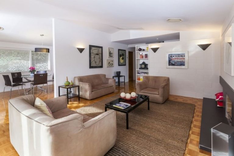 Photo of property in 72 Wairarapa Terrace, Merivale, Christchurch, 8014