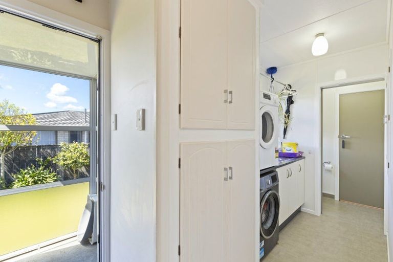 Photo of property in 29 Barrett Street, Westown, New Plymouth, 4310