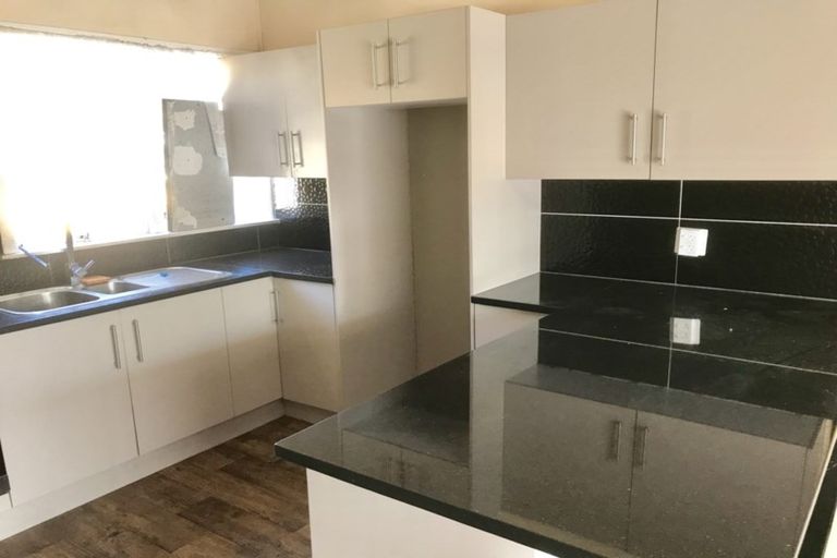 Photo of property in 381 Massey Road, Mangere East, Auckland, 2024