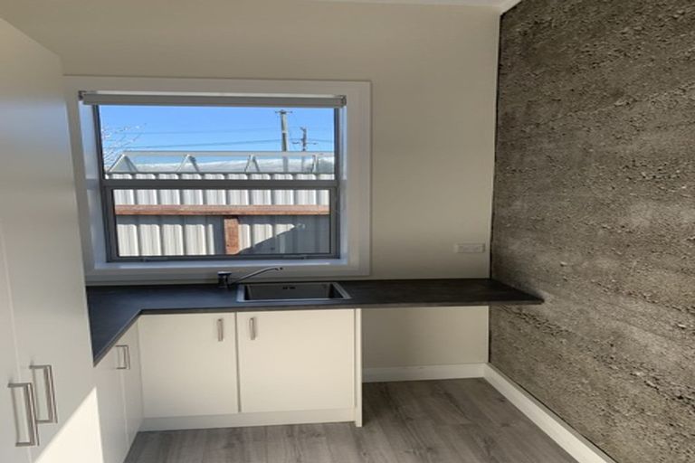 Photo of property in 22 Clutha Street, Alexandra, 9320