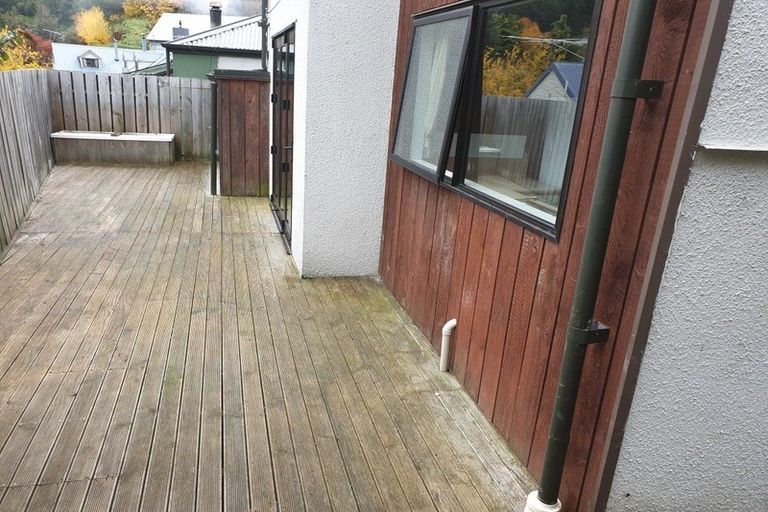 Photo of property in 16b Watts Road, Fernhill, Queenstown, 9300