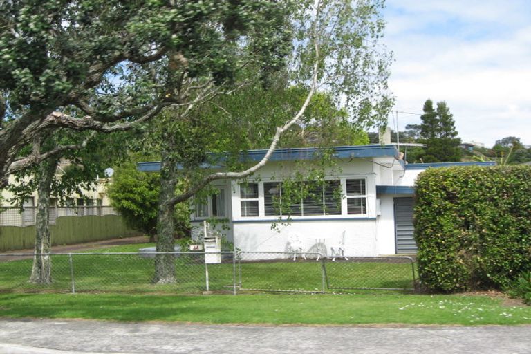 Photo of property in 44a Laurence Street, Manly, Whangaparaoa, 0930