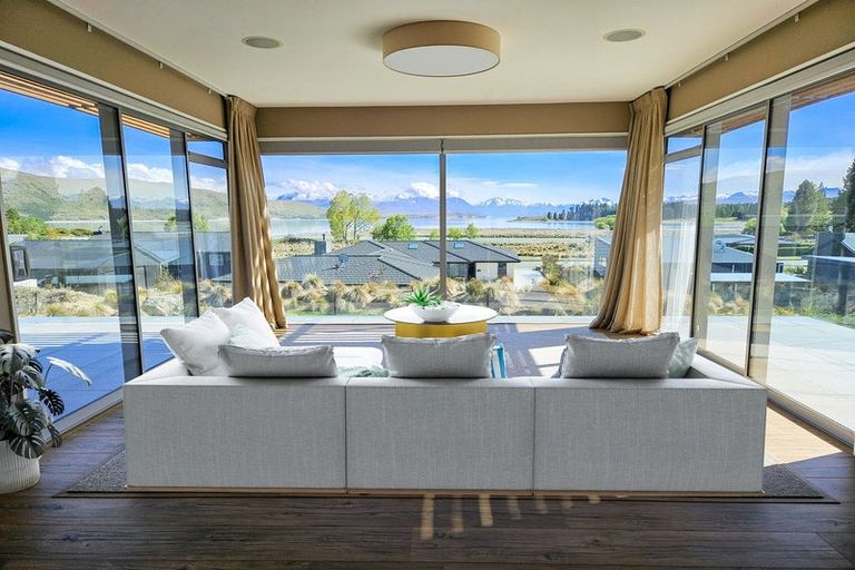 Photo of property in 6 Pollock Place, Lake Tekapo, 7999