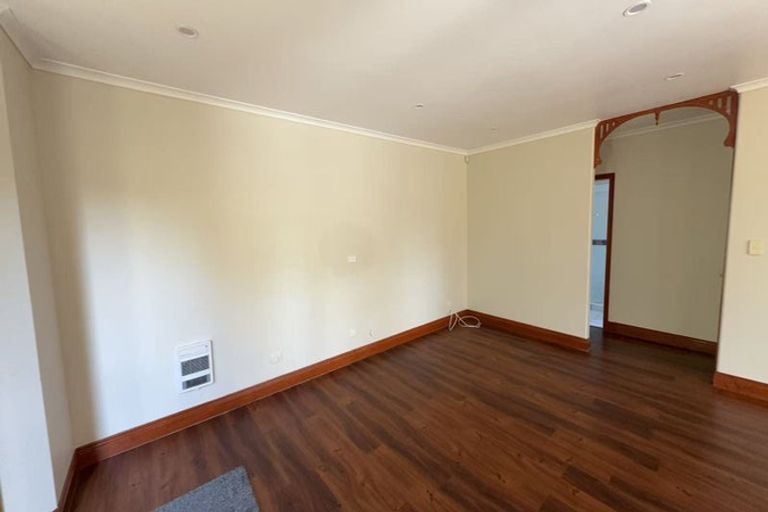 Photo of property in 8 Sheddings Lane, East Tamaki, Auckland, 2016