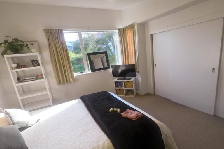 Photo of property in The Altair, 46/120 Rintoul Street, Newtown, Wellington, 6021