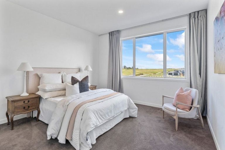 Photo of property in 6 Throttle Close, Dairy Flat, Albany, 0794