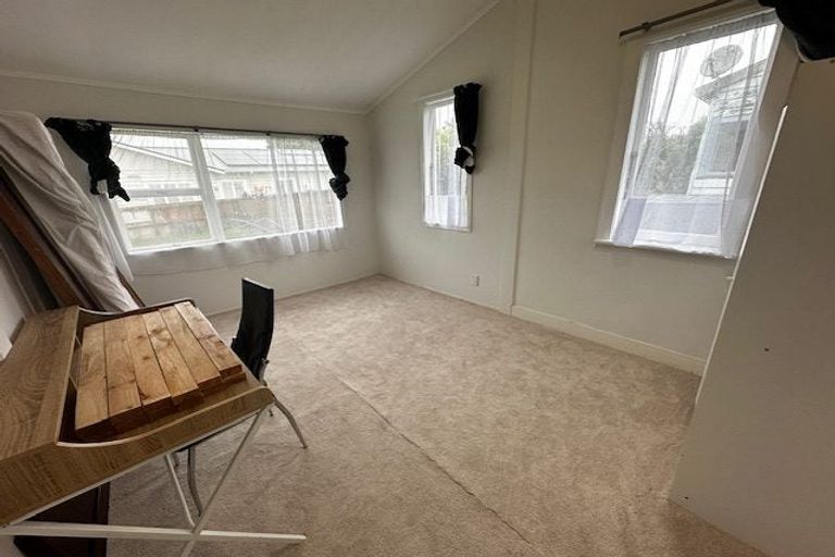 Photo of property in 374 Lake Road, Takapuna, Auckland, 0622