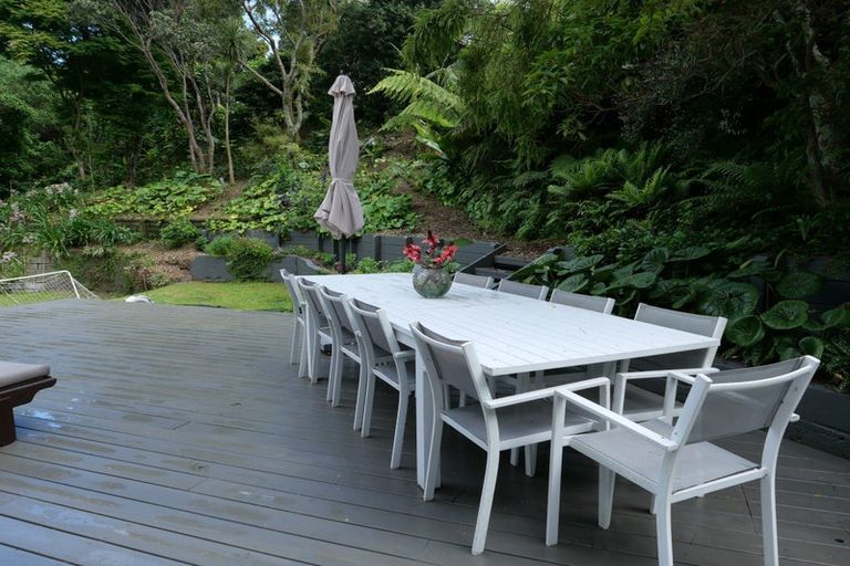 Photo of property in 57 Tilley Road, Paekakariki, 5034