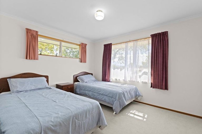 Photo of property in 33 Karina Crescent, Redwoodtown, Blenheim, 7201