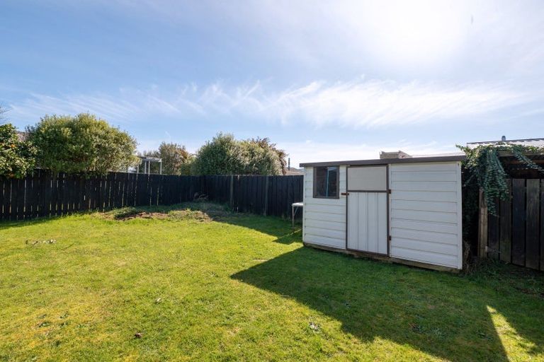Photo of property in 11 Browning Crescent, Owhata, Rotorua, 3010