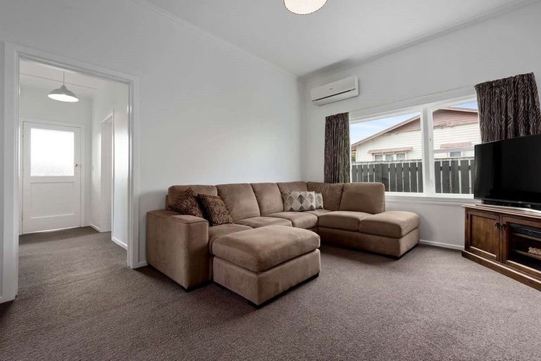 Photo of property in 28 Liverpool Street, Trentham, Upper Hutt, 5018