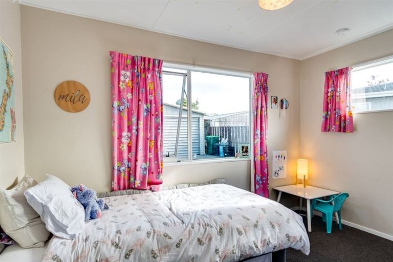 Photo of property in 35 Plunket Street, Tamatea, Napier, 4112