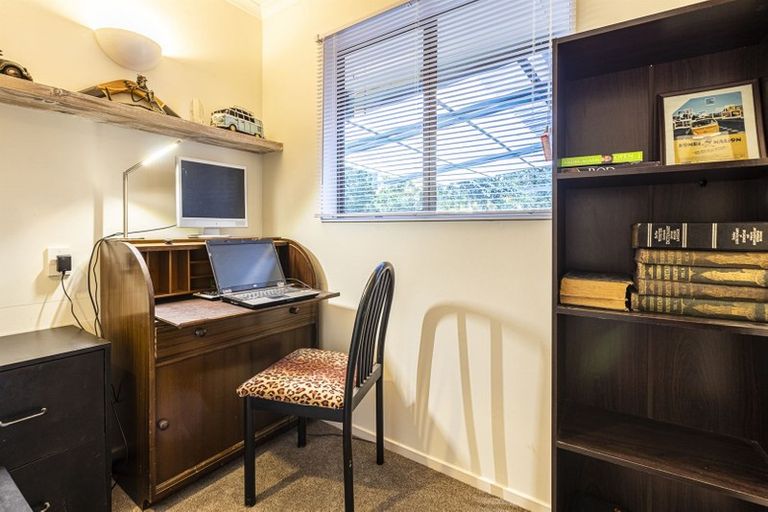 Photo of property in 38 Carter Crescent, Awapuni, Palmerston North, 4412