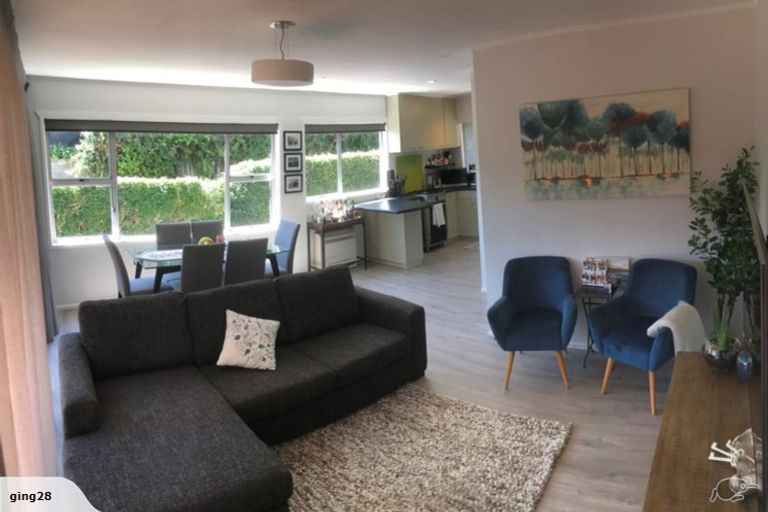 Photo of property in 101 Awanui Street, Merrilands, New Plymouth, 4312