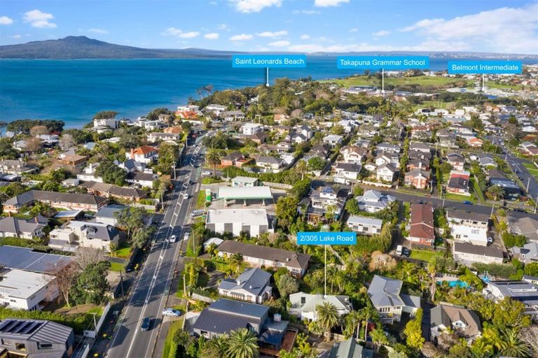Photo of property in 2/305 Lake Road, Hauraki, Auckland, 0622