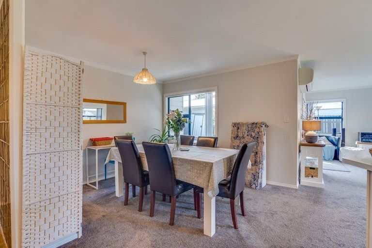 Photo of property in 2/18 Milton Road, Orewa, 0931