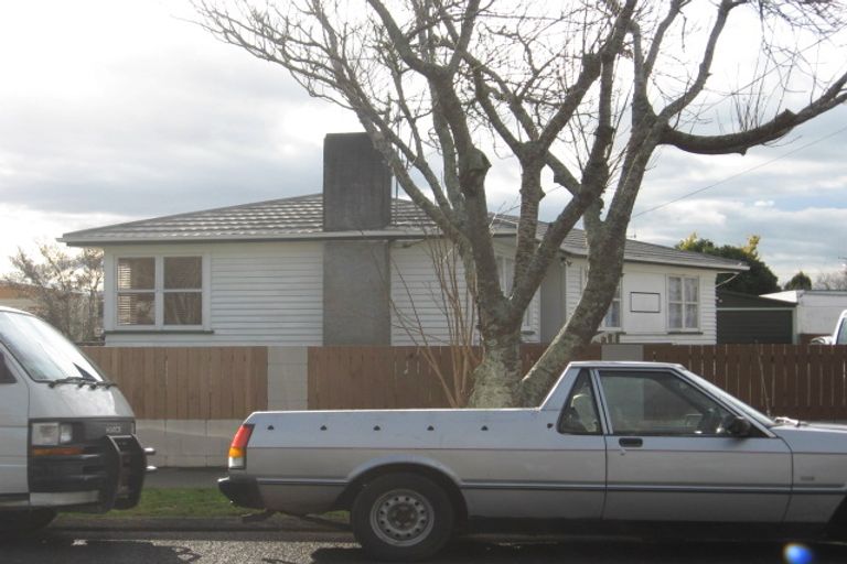 Photo of property in 12 Northolt Road, Fairview Downs, Hamilton, 3214